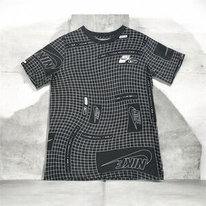 Nike Gray and White Grid Pattern Boys Tee